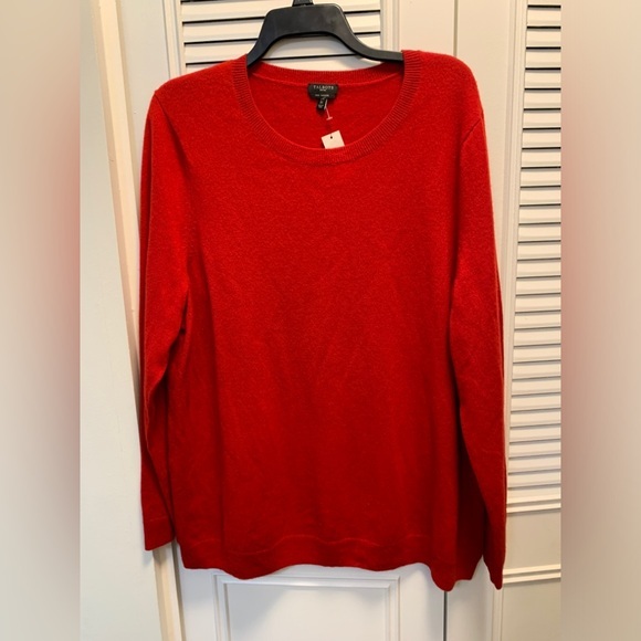 Talbots Sweaters - NWT TALBOTS 100% CASHMERE Red Crewneck Pullover A324